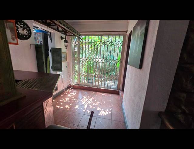 4 BEDROOM HOUSE FOR SALE IN SUNWARD PARK